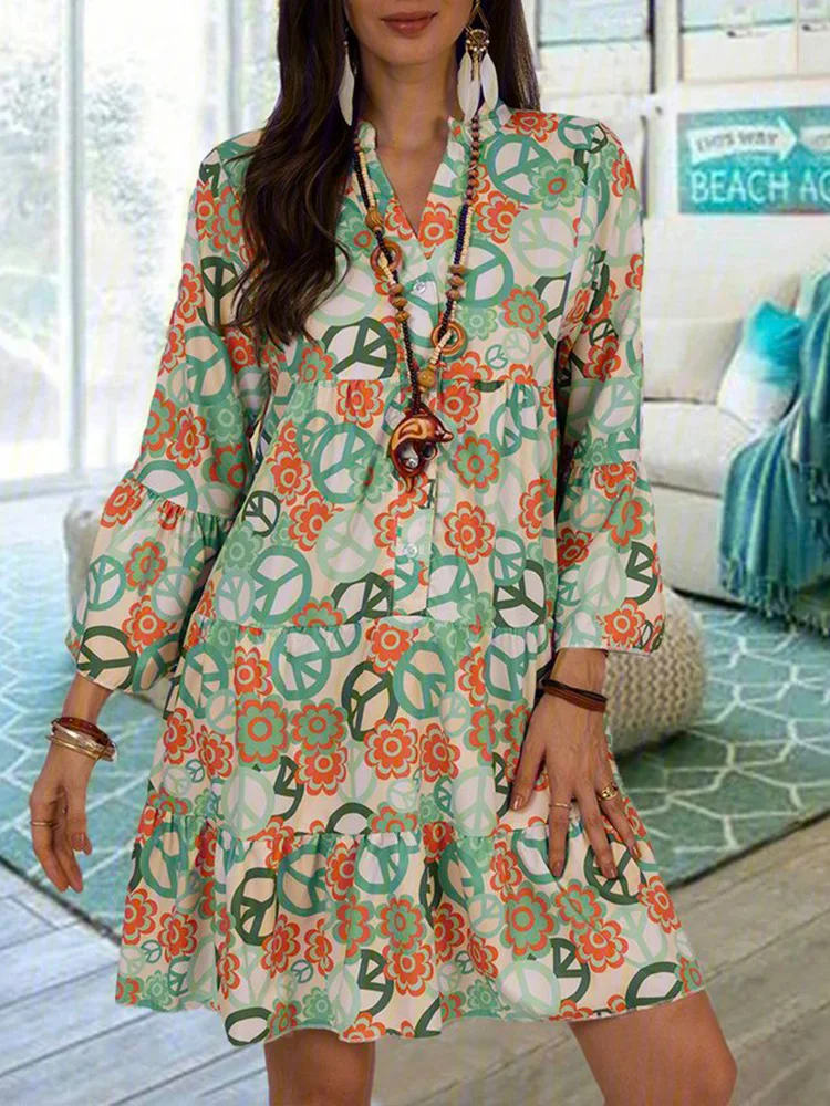 

Платье-пуловер с длинным рукавом, V-образным вырезом, на пуговицах