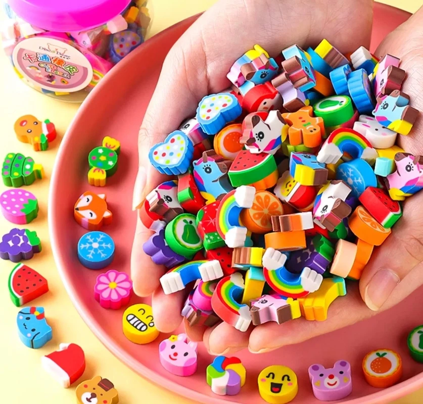 

50 pcs of new cartoon animal fruit 3D erease Kawaii DIY Chip-free eraser Children's Day Small Gifts