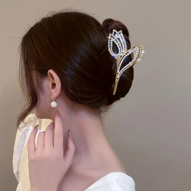 

YAMEGA Big Gold Metal Tulip Flower Hair Claws For Women Clamps Clip Pearl Hair Clips Pins Headwear Korean Fashion Accessories