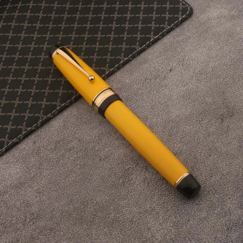 

Металлическая перьевая ручка 35 мм