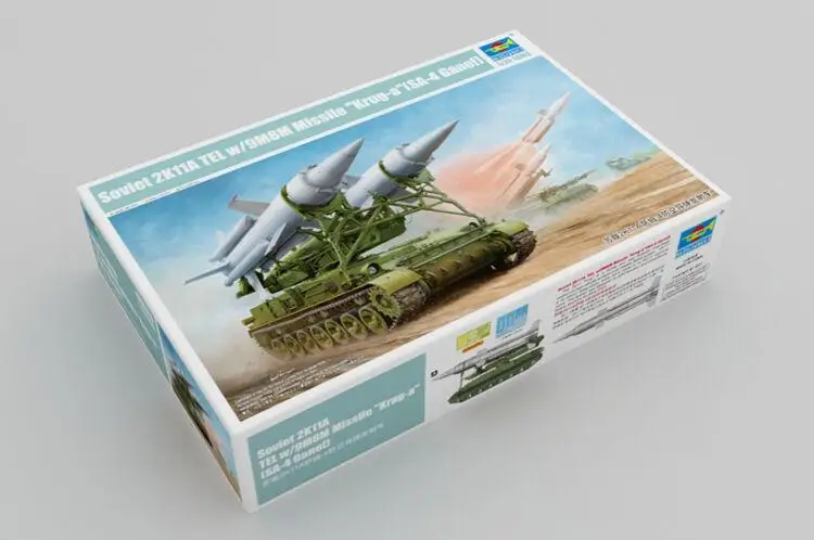 Фото Модель Trumpeter 1/35 09523 советская 2K11A TEL w/9M8M ракета «Krug-a» (SA-4 Ganef), набор моделей №1