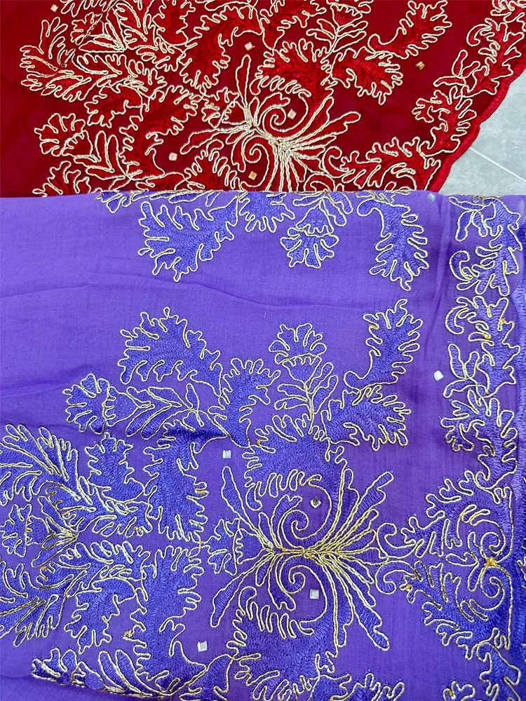 Рисунок 2 - Роскошный вышитый шарф