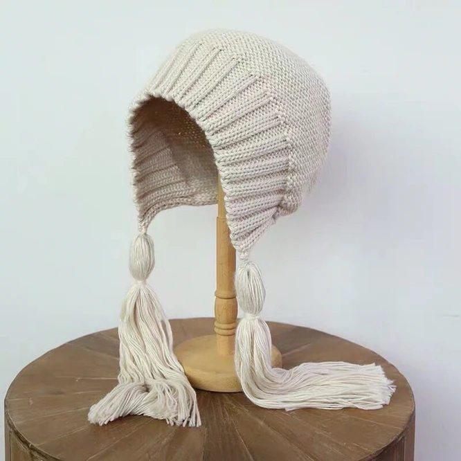 

Autumn Winter Ear Protection Hat Women's Warm Knitting Baotou Tassels Girl Outdoor Cute Hat Korean Japanese Students White