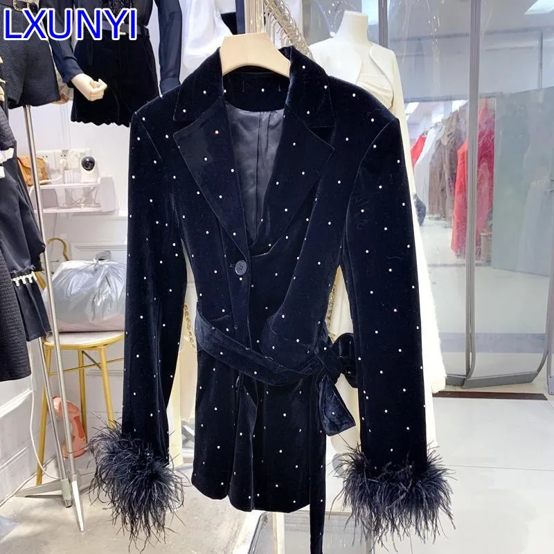 LXUNYI Luxury Diamond Velvet Coat Women Design Autumn Winter Fashion High Quality Ostrich hair Feather Patchwork Blazer Woman