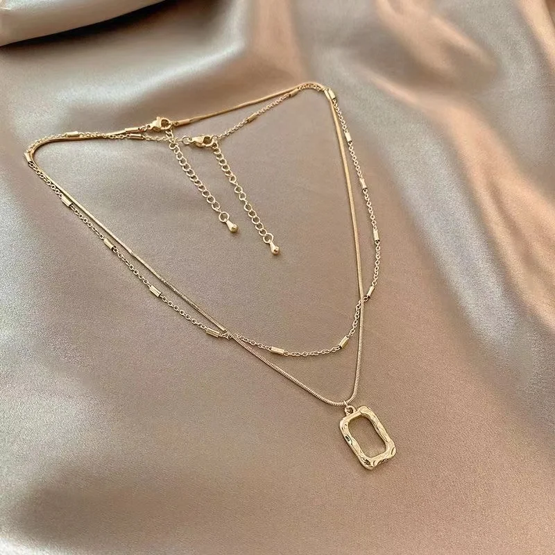 

SUMENG Fashion Tiny Heart Dainty Initial Necklace Gold Silver Color Letter Name Choker Necklace For Women Pendant Jewelry Gift