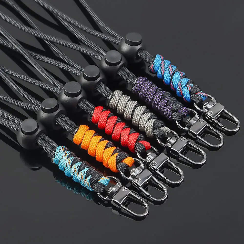 

Paracord Keychain Lanyard Rotatable Buckle High Strength Parachute Cord Outdoor Self-Defense Emergency Survival Backpack