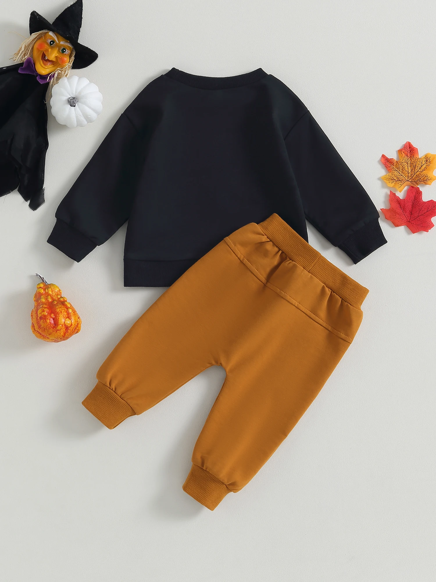 

Очаровательный костюм на Хэллоуин для вашего малыша, комплект из толстовки с длинным рукавом и брюк с забавным принтом букв