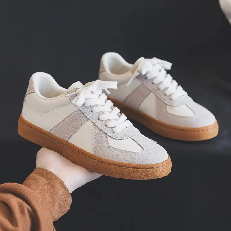 Dexun White Shoes 2023 Spring And Autumn New Lace-Up Leather Plus size 41-44 Leisure Sports Couples Single Shoes Women