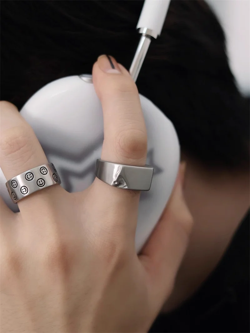 

Korean Ins Blogger's Same Design Square Broken Corner Ring High-End All-Match Simple Titanium Steel Street Hip-Hop Fashion Charm