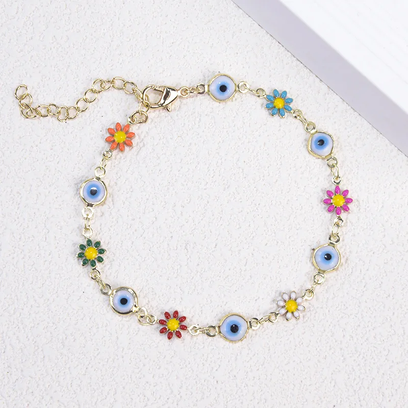 

Korean Fashion Sweet Daisy Flower Bracelet For Women Classic Turkish Evil Eye Flowers Charm Bracelets Female Trend Jewelry Gifts