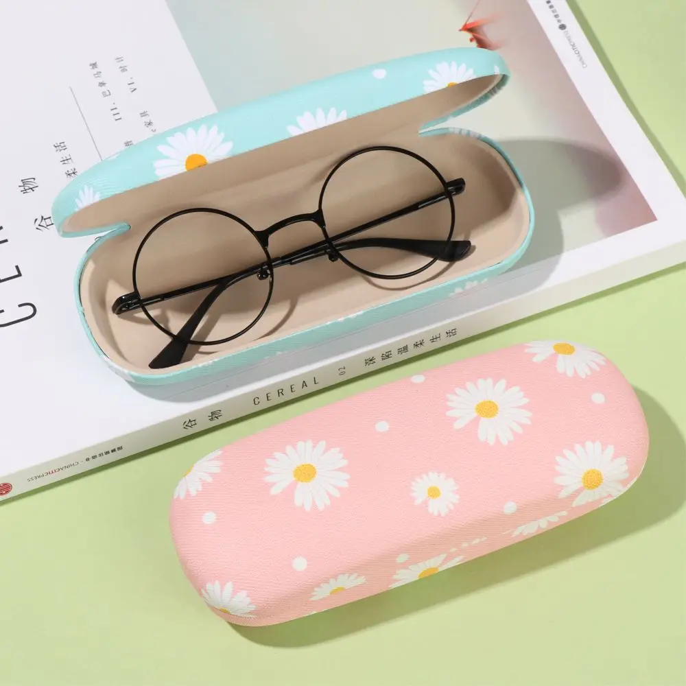 

Women Men Portable Waterproof Glasses Holder Large Capacity Glasses Box Eyeglasses Case Fresh Daisy