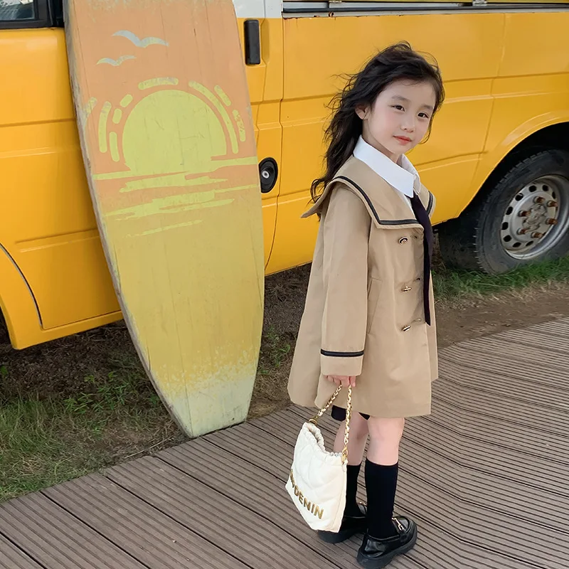 Длинный тренчкот для девочек-подростков на весну-осень 2024 новая модная куртка