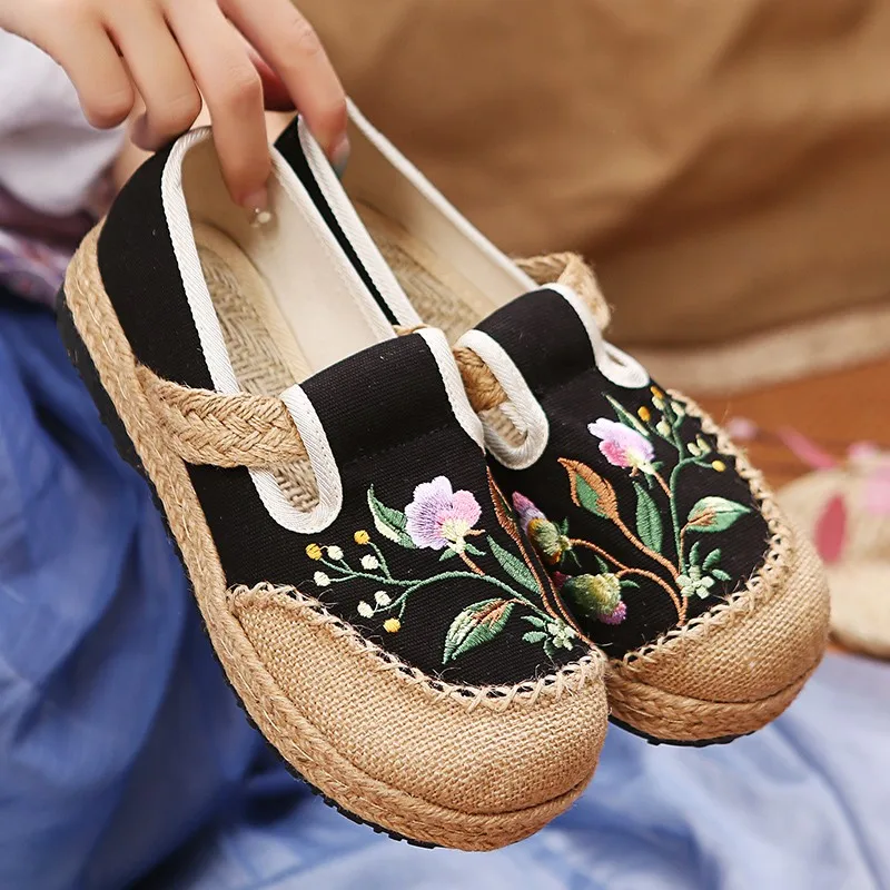 

2022 Women Linen Canvas Shoes Retro Bohemian Slip-On Flat Comfortable Loafers Ladies Casual Embroidered Hemp Sole Sneakers