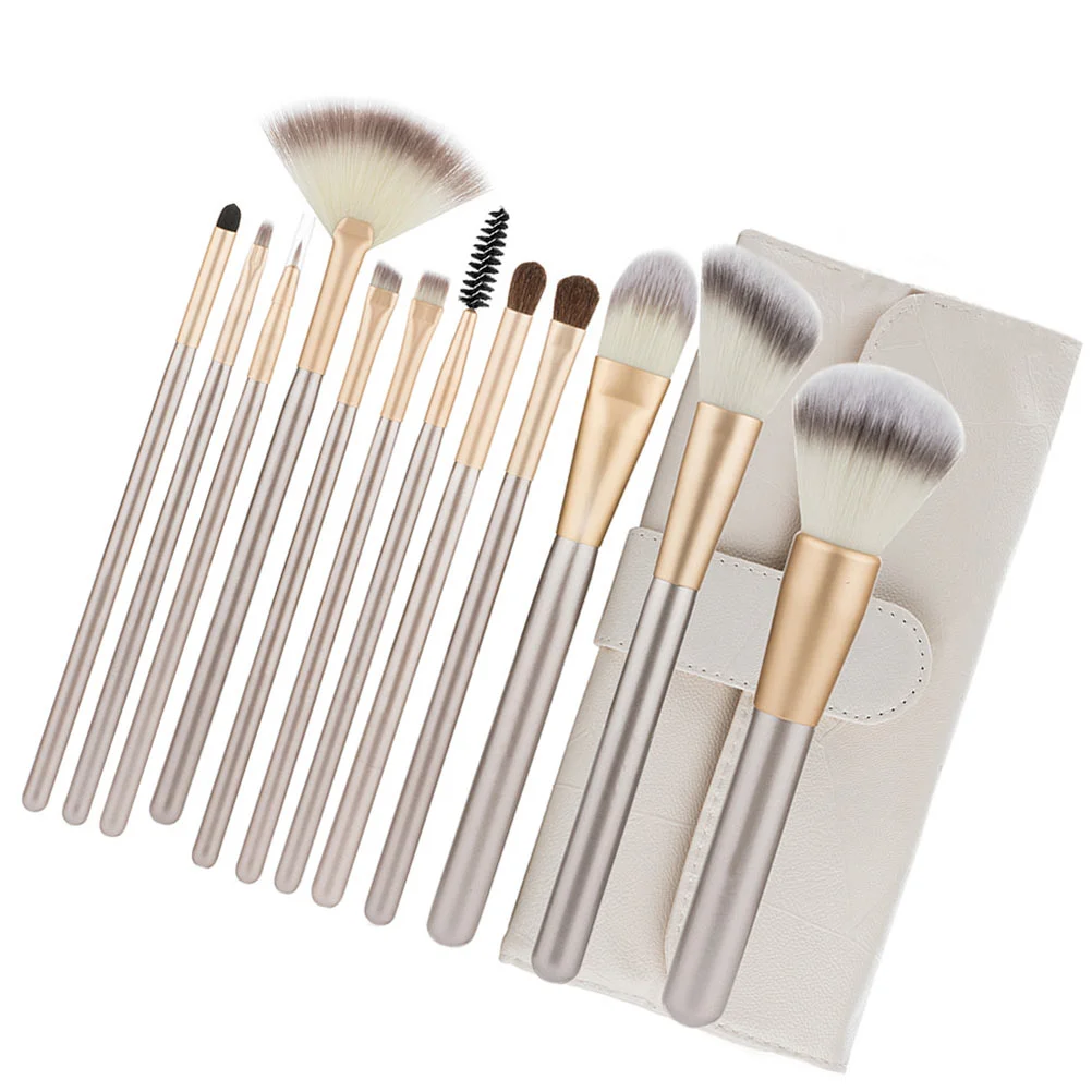 

1 Set Wood Handle Brush Portable Nylon Brush Makeup Kit (Rice white)
