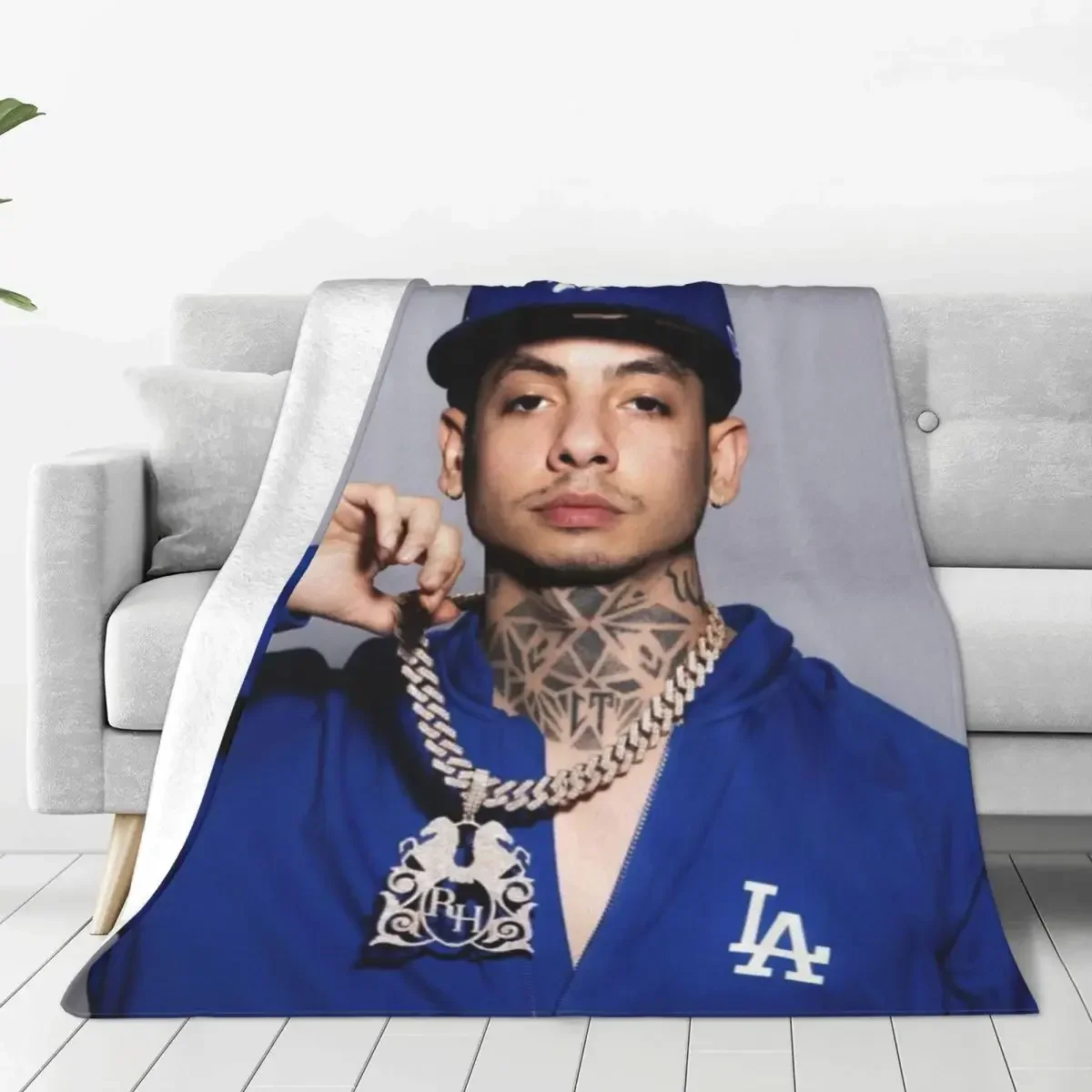 N-Natanael Canos Musician Синее Фланелевое Одеяло Портативное Теплое Дорожное Дизайнерское