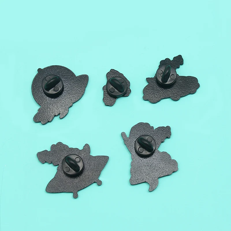 Эмалированная булавка на заказ броши с зелеными животными лягушка НЛО Вселенная