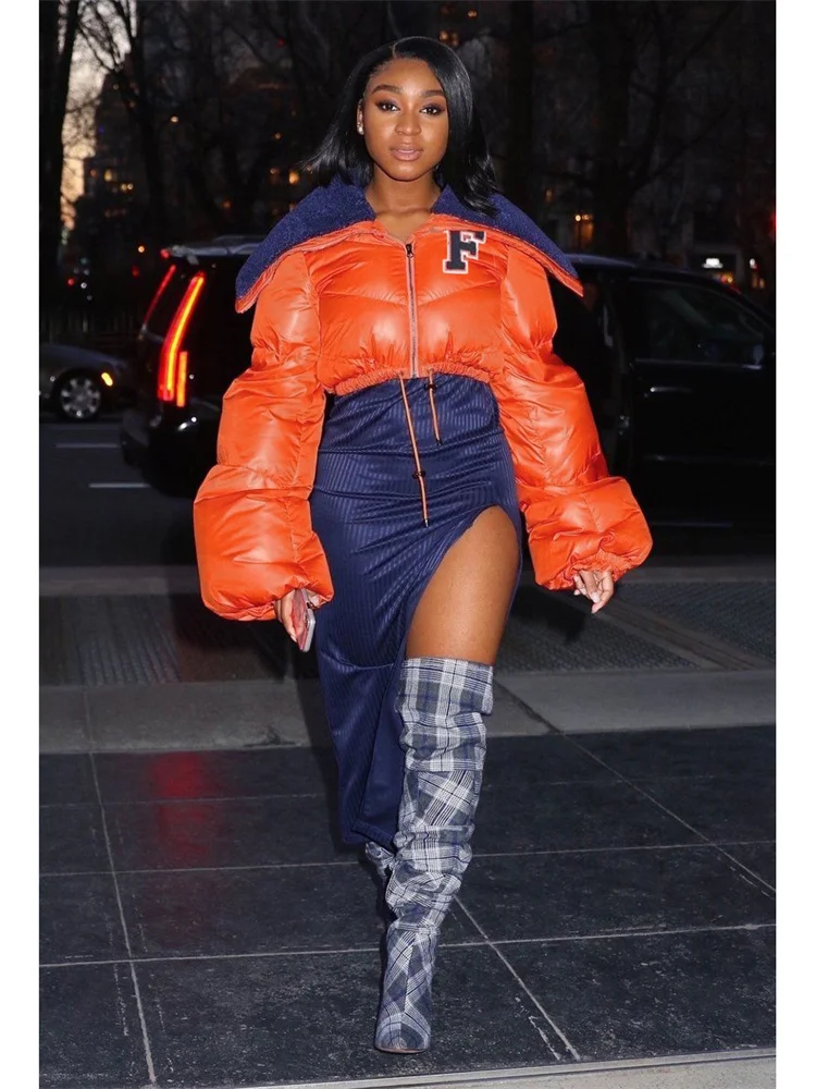 Женское вельветовое пальто на молнии с отложным воротником и расклешенными