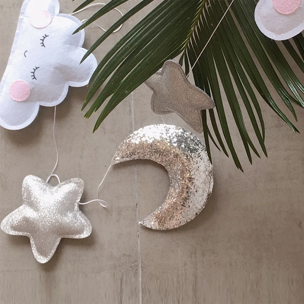 

Nordic Felt String Cloud Garland Party Banner Kids Room Hanging Wall Decor Tent Bed Baby Shower Bunting Ornament