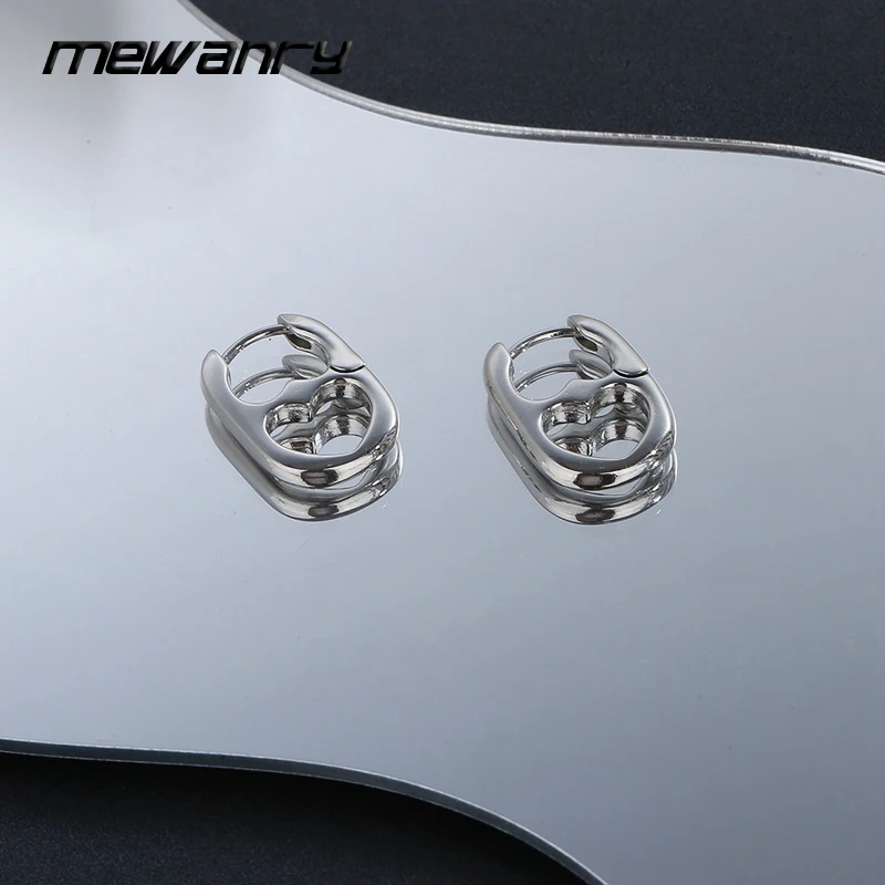 

Женские серьги в форме сердца с защитой от аллергии