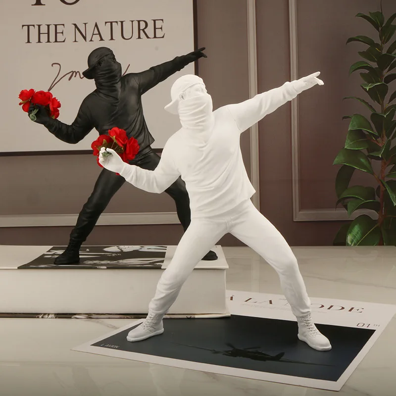 

Полимерные скульптуры Banksy, Цветочная метельная статуя, бомбардировщик, украшение для дома, аксессуары для стола, декоративный интерьер