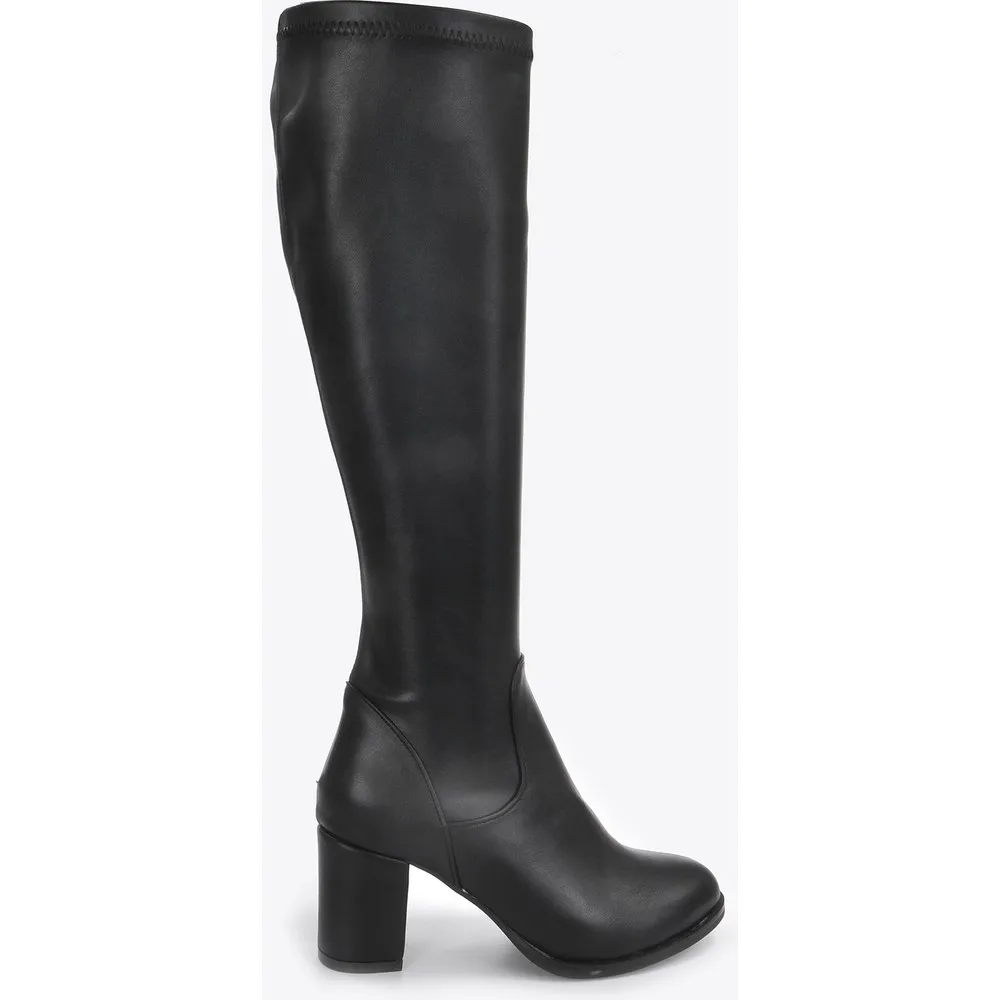 

Dorlie Women Black Boots VZN20-024K