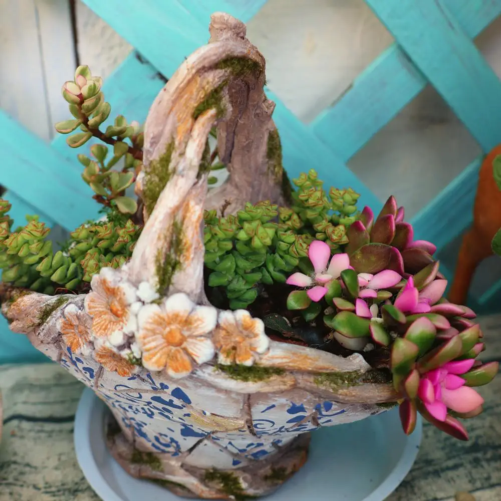 

Garden Resin Blue And White Handle Flower Basket Succulent Vase Ornaments Balcony Courtyard Outdoor Figurines Decoration Crafts