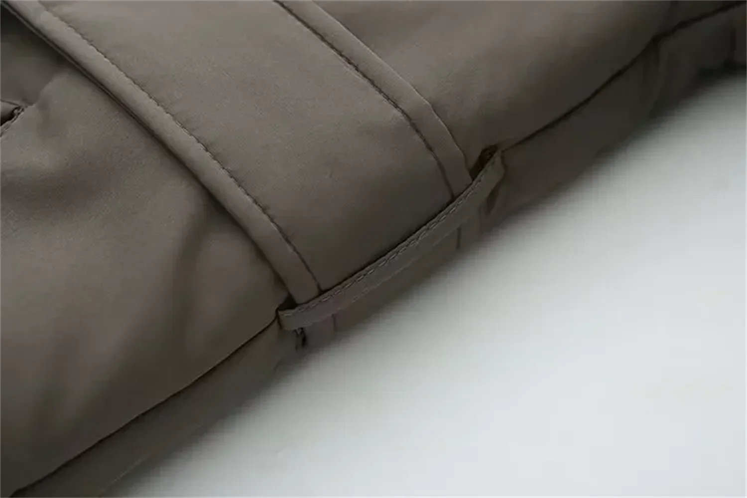 Женская двухбортная куртка с капюшоном свободная хлопковая длинным рукавом и