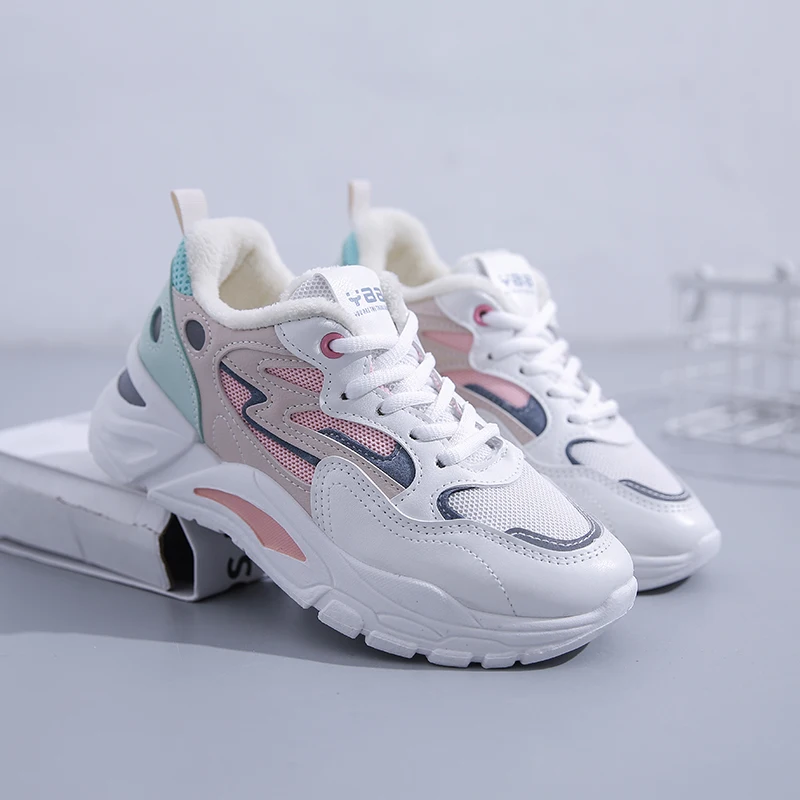 

Зимние женские кроссовки, женские короткие плюшевые кроссовки на массивной платформе на шнуровке, Повседневная Удобная мягкая Нескользяща...