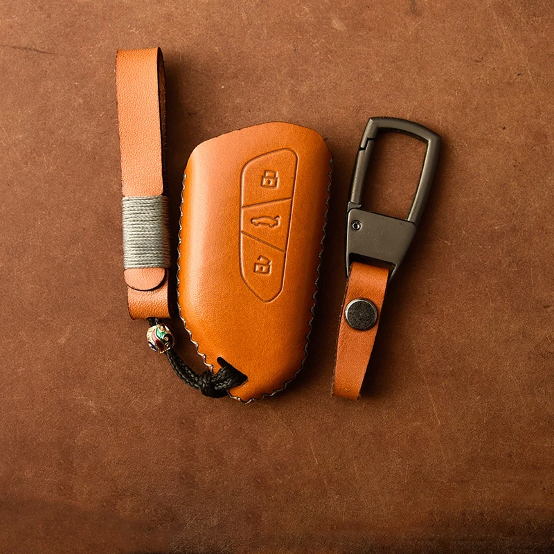 

Genuine Leather Car Remote Key Case Cover For Volkswagen VW Golf 8 MK8 For Skoda Octavia Key Protector Shell Bag Accessories