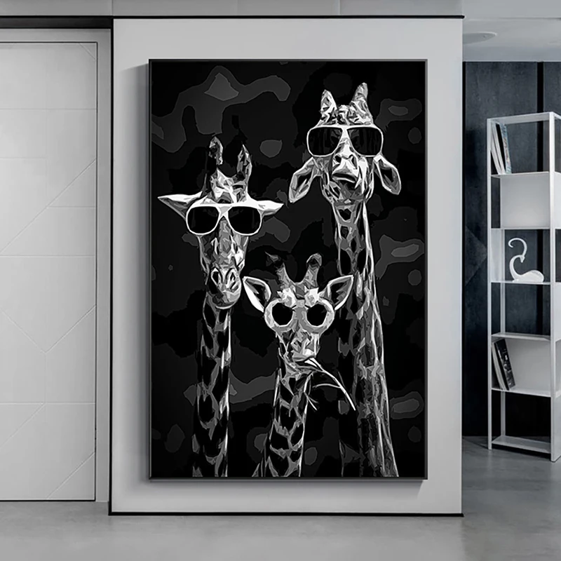 

Canvas Painting Animal Wall Art Giraffe Wearing Sunglasses Poster and Modern Nordic Photo Wall Living Room Bedroom Home Decor
