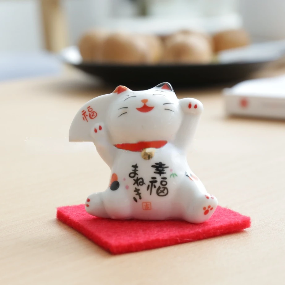 

1 шт. 3D фигурка счастливого кота, японская мультяшная модель животных Manek Neko, миниатюры для дома, машины, отеля, ресторана, Декор, настольное украшение