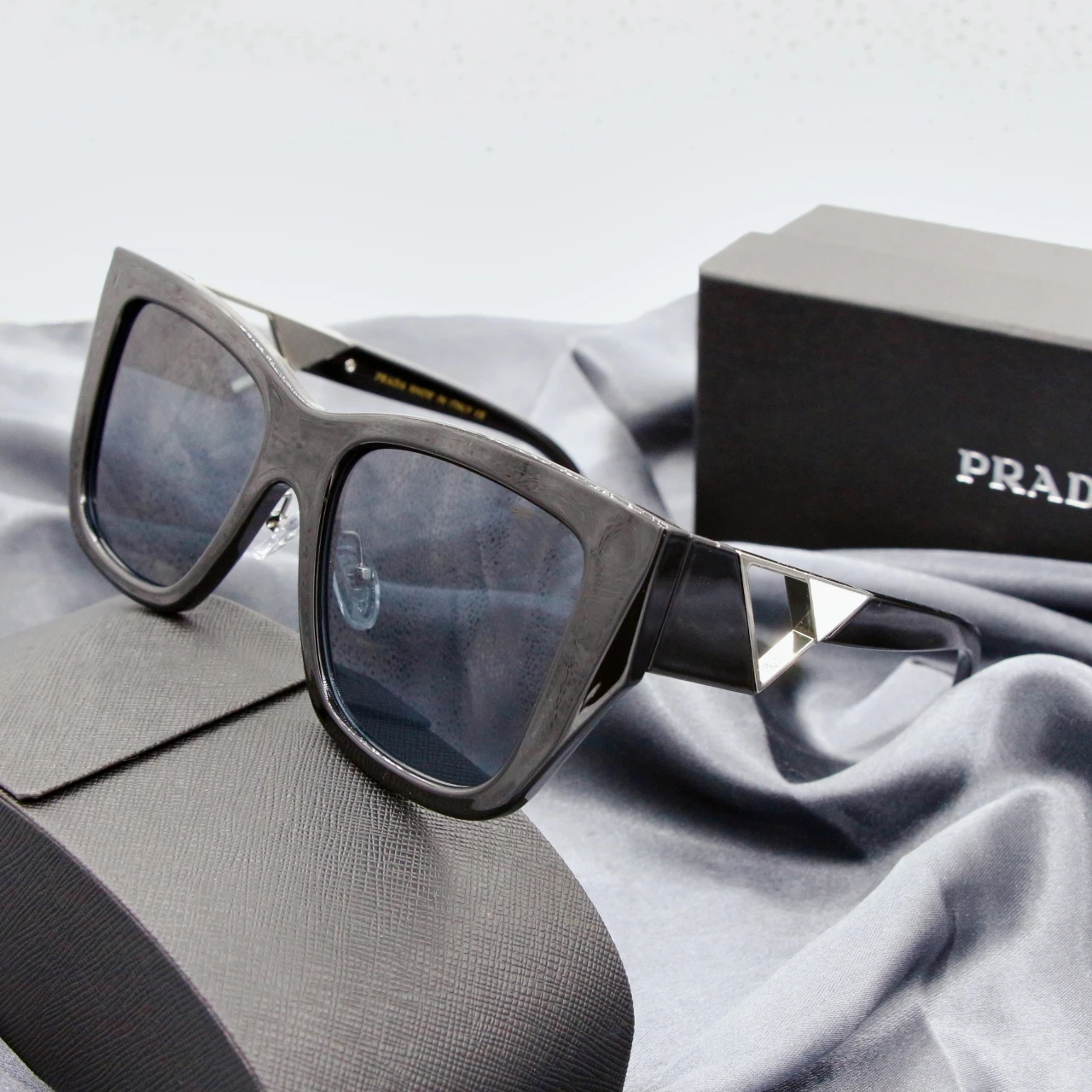 

2022 New Large frame Square Sunglasses For Women's Men's Superior quality Luxury Brand Designer Women Sun Glasses Eyewear