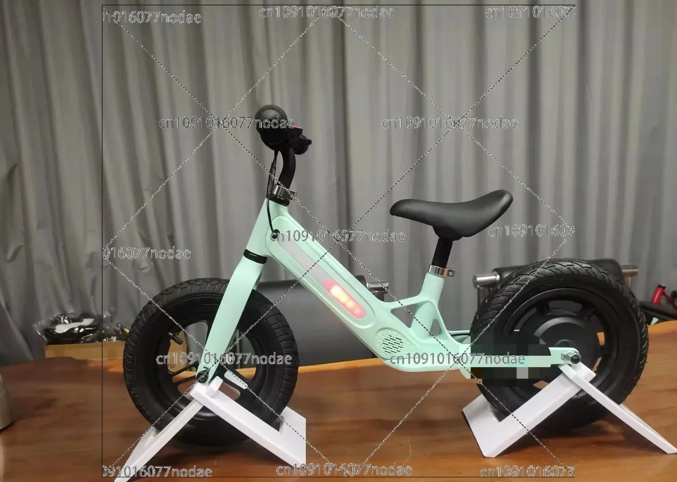 24 В 180 Вт Elektrische Mini Fiets Voor Kinderen Met Licht En Muziek 12-дюймовые Balans Fietsen