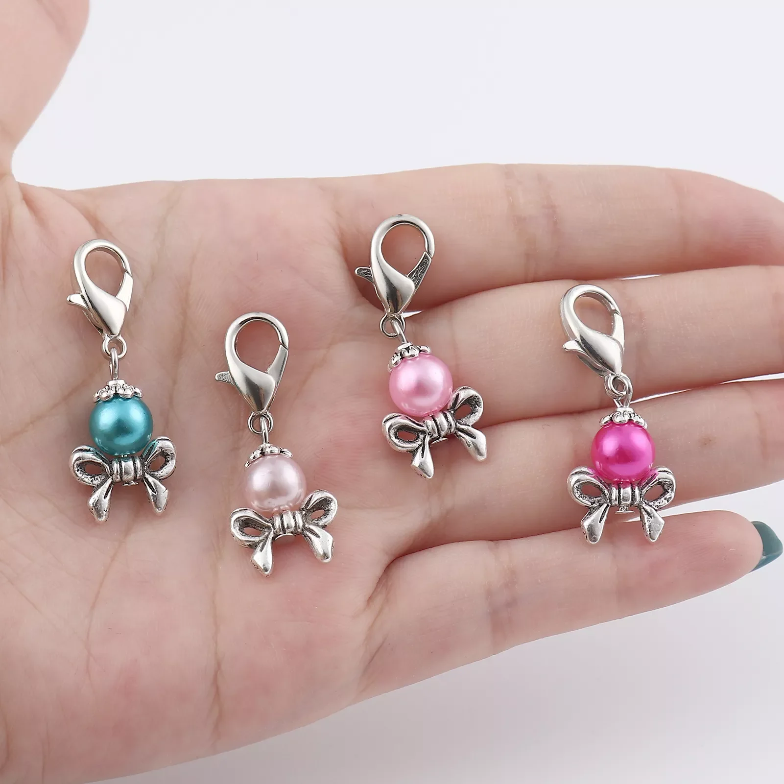 

PCs Bowknot Knitting Stitch Markers At Random Color For Crochet Stitch Lock Needlework Accessories Knitting Locking Marker