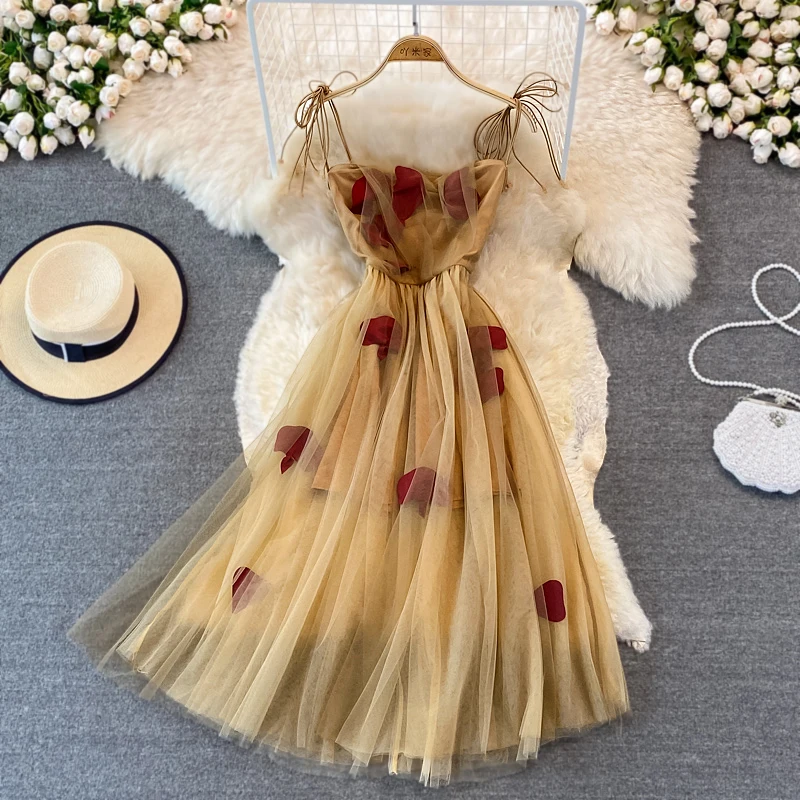 

2022 Summer Sexy Spaghetti Strap Long Dress Women square collar Sleeveless Fairy Mesh Seaside Holiday Khaki A-line Beach Dress