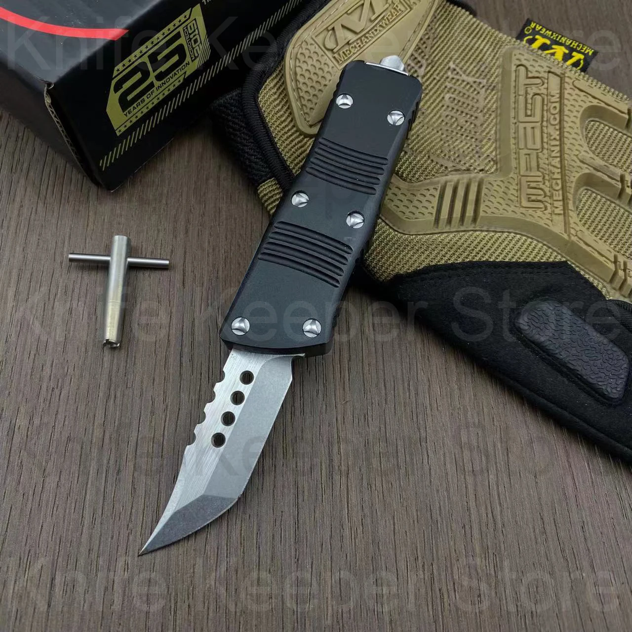 

Micro OTF Tech Knife Mini Combat Troo Series D2 Steel 58-60HRC Aviation Aluminum (T6-6061) Handle Outdoor Self Defense Knife
