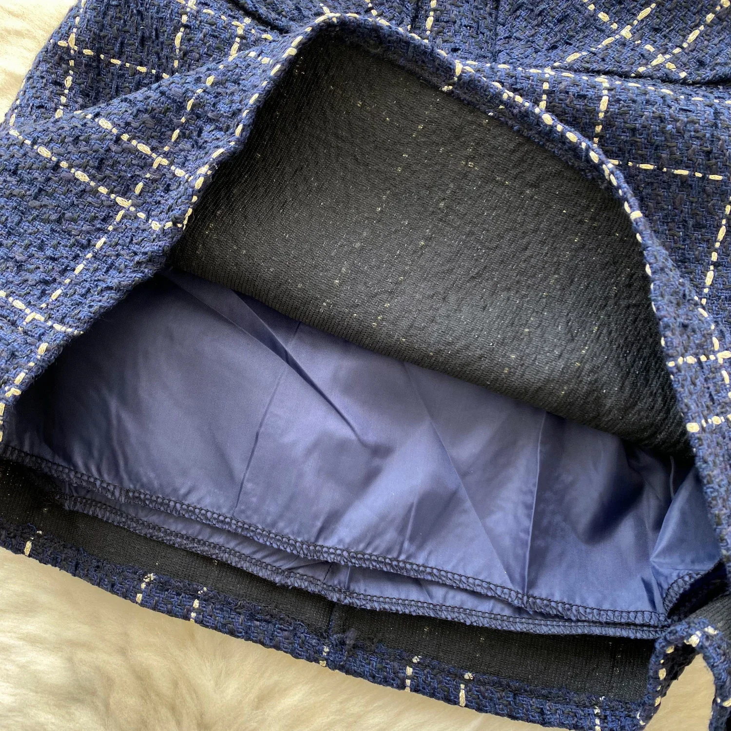 Женский клетчатый комплект из двух предметов облегающий однобортный жакет с