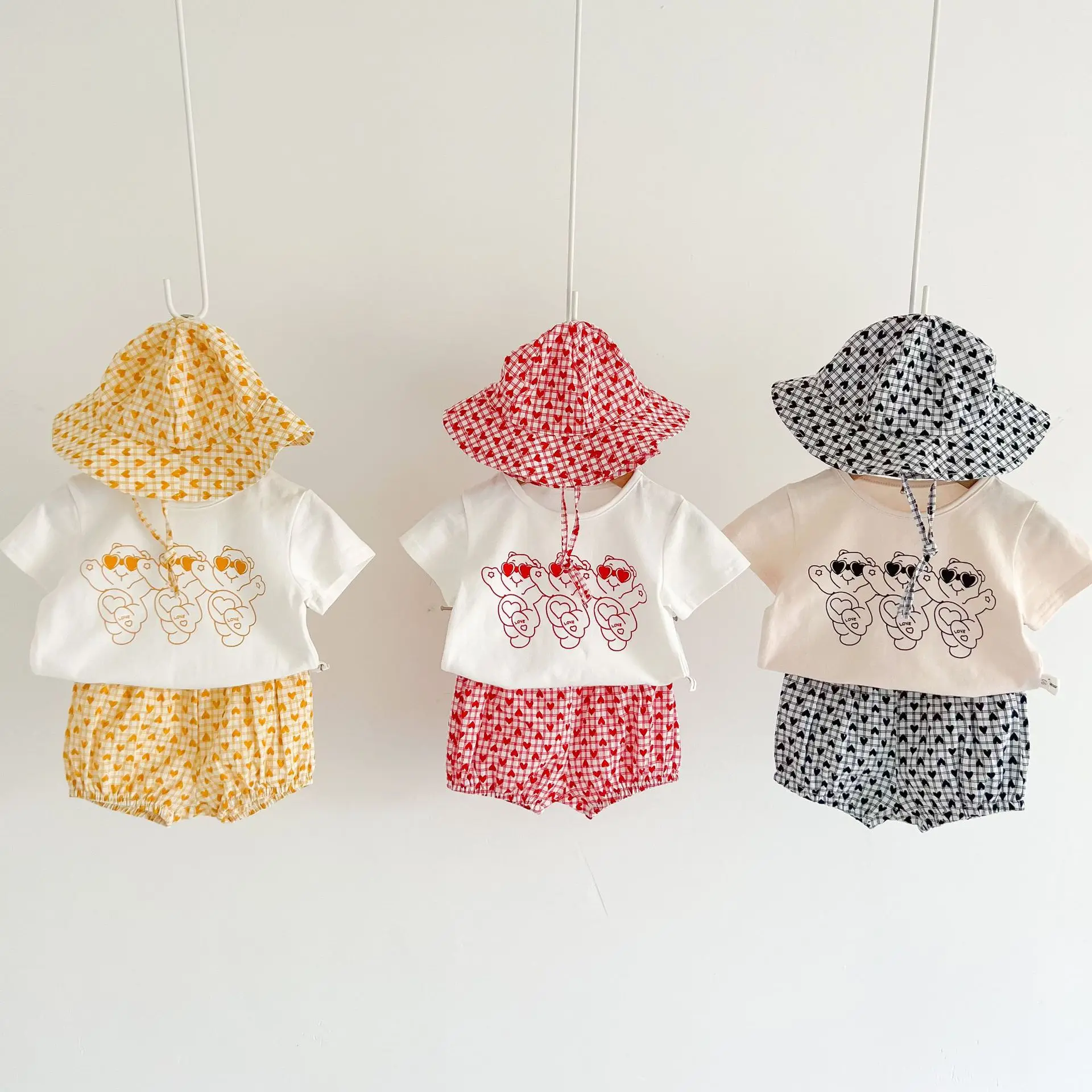 2022 Summer New Baby Short Sleeve Clothes Set Kids Girl Cute Bear Print T Shirt + Shorts + Hat 3pcs Set Infant Boy Outfits Suit