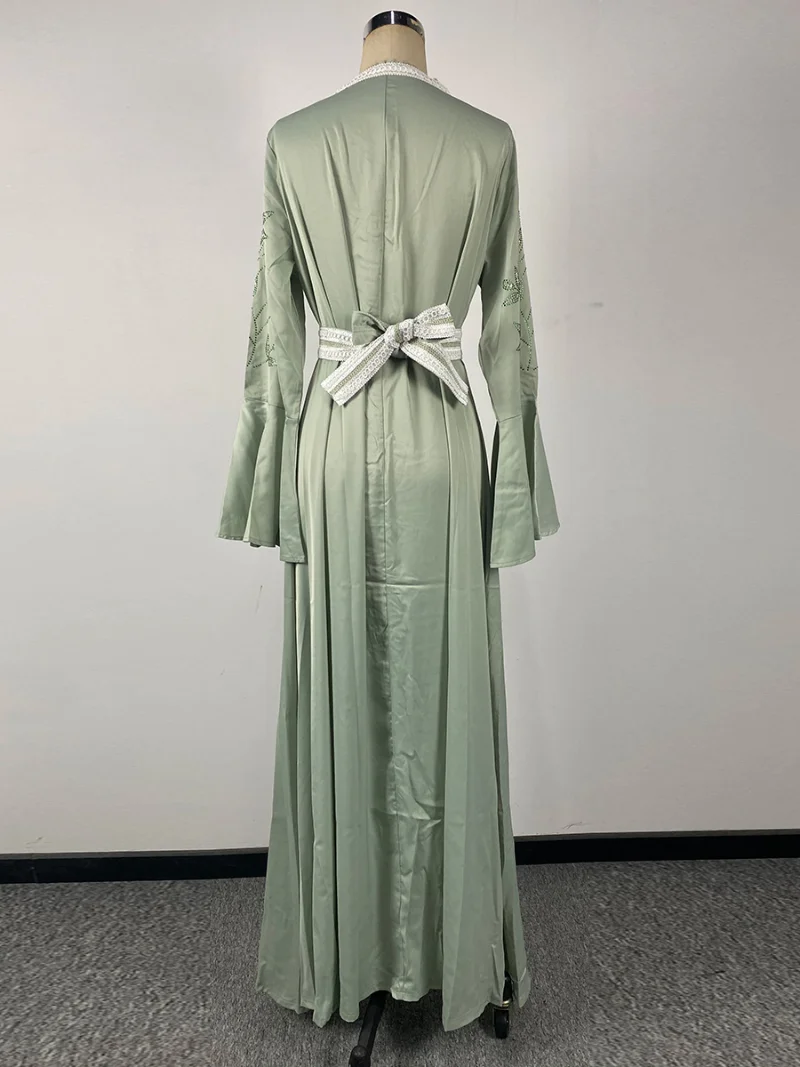 Dubai Abaya Luxury For Muslim Women Floral Rhinestone Lace Tape Panel Belted Dress Moroccan Kaftan Islamic Dresses Ramadan
