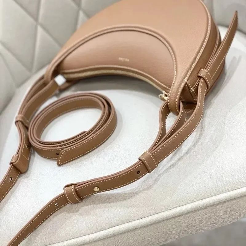 Design Crescent Bag Fashion Texture One-shoulder Underarm Bag Women's Diagonal Cowhide Leather Saddle Bag