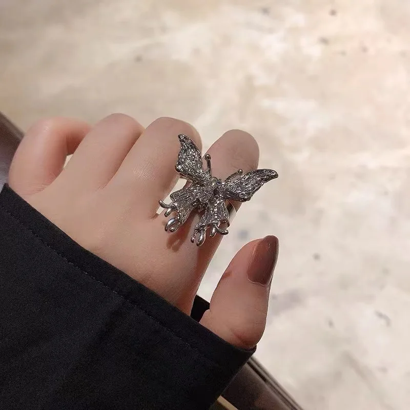 

Jewelry diamond butterfly ring design metal three-dimensional shape open ring temperament simple accessories.