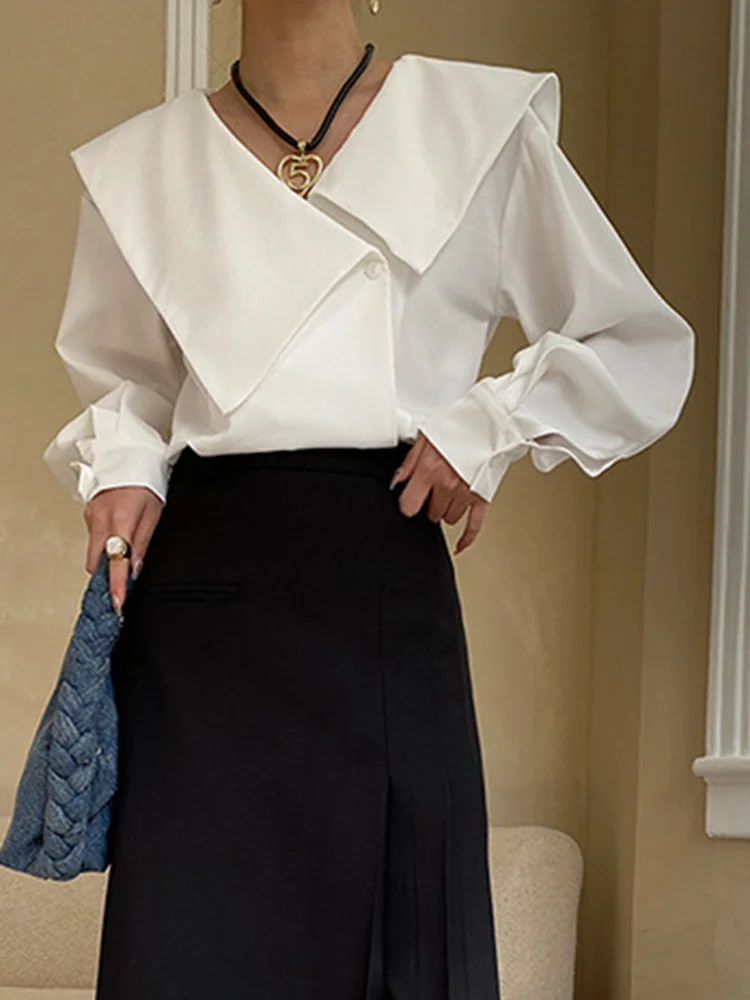 

Women White Irregular Pleated Casual Blouse New V-neck Long Sleeve Loose Fit Shirt Fashion Tide Spring Autumn 2023 M361