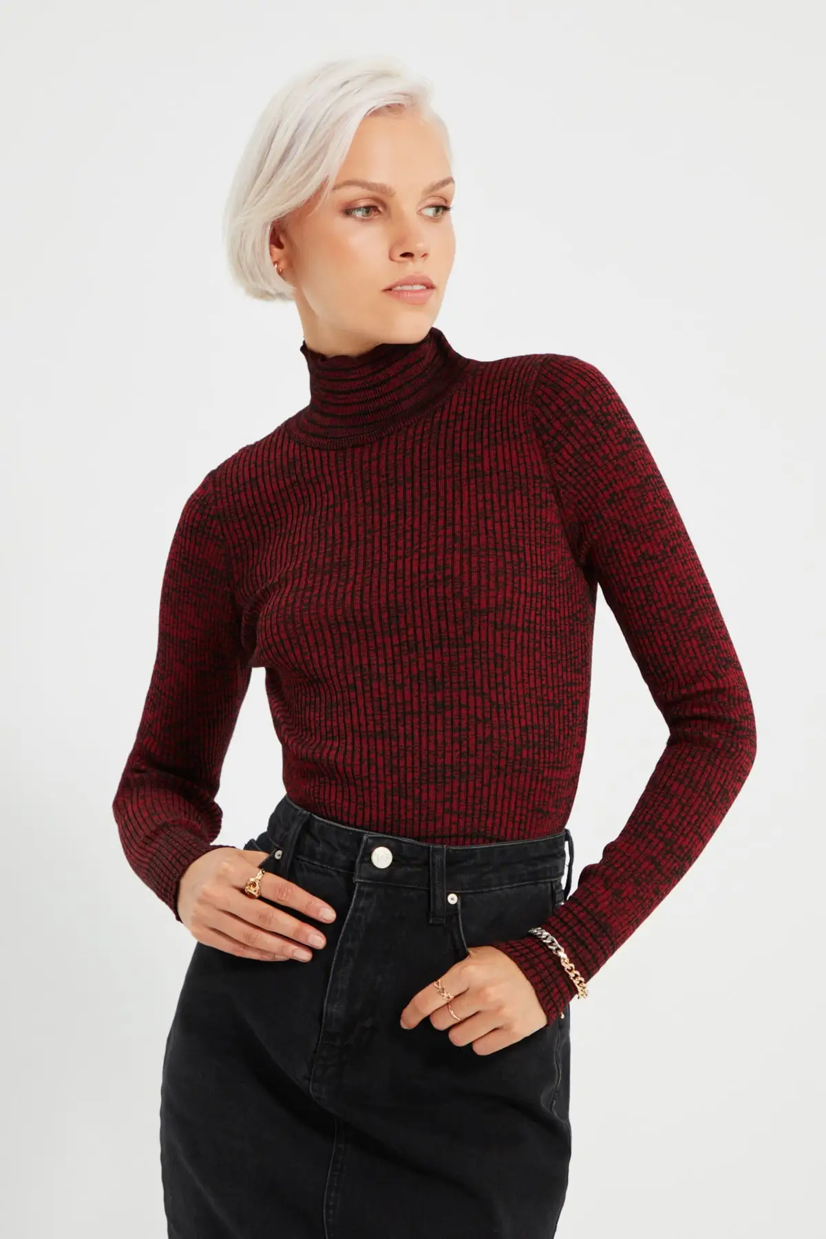 

Trendyol Knitwear Sweater TWOAW22KZ1680