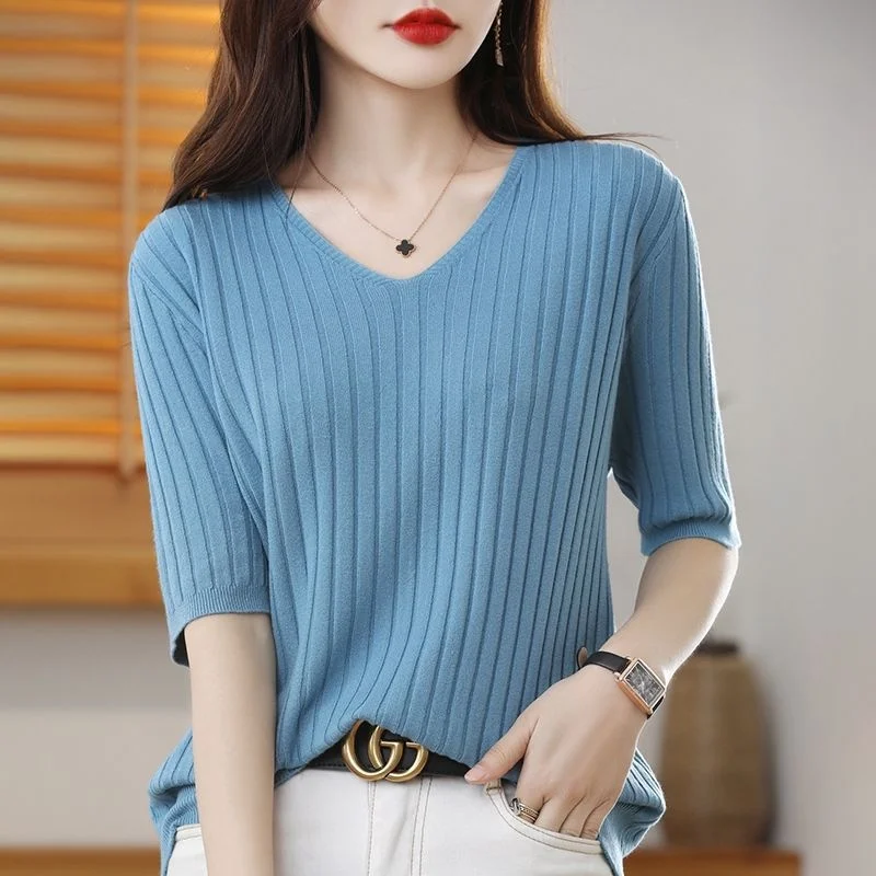 

2023 New Spring Summer New Women's V-neck Short-Sleeved Exquisite Cashmere Knitted Sweater Pullover Solid Color