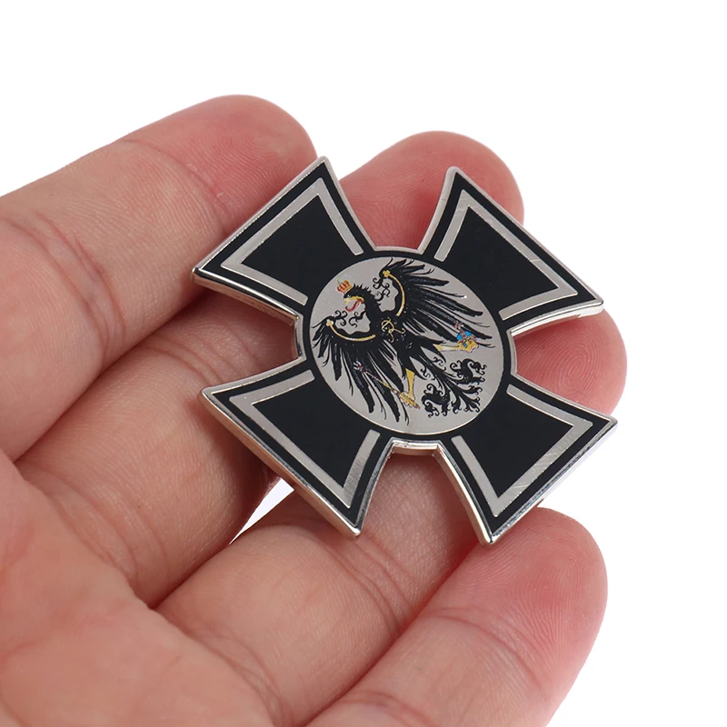 

1PCS German Federal Eagle Cross Pin Medal Souvenir Collection