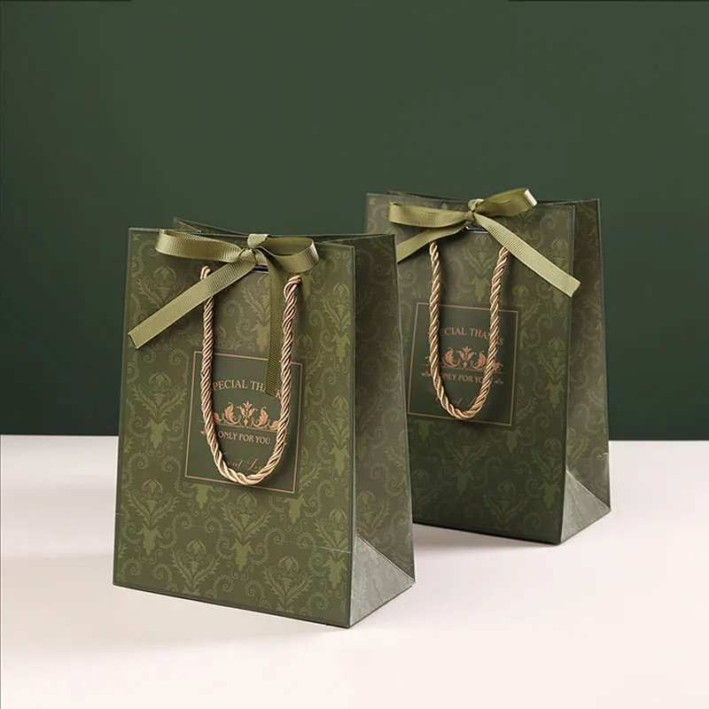 

5pcs Luxury Design Green Paper Gift Bag with Handle Ribbon Birthday Party Present Packaging Bag Wedding Favors Festival Supplies