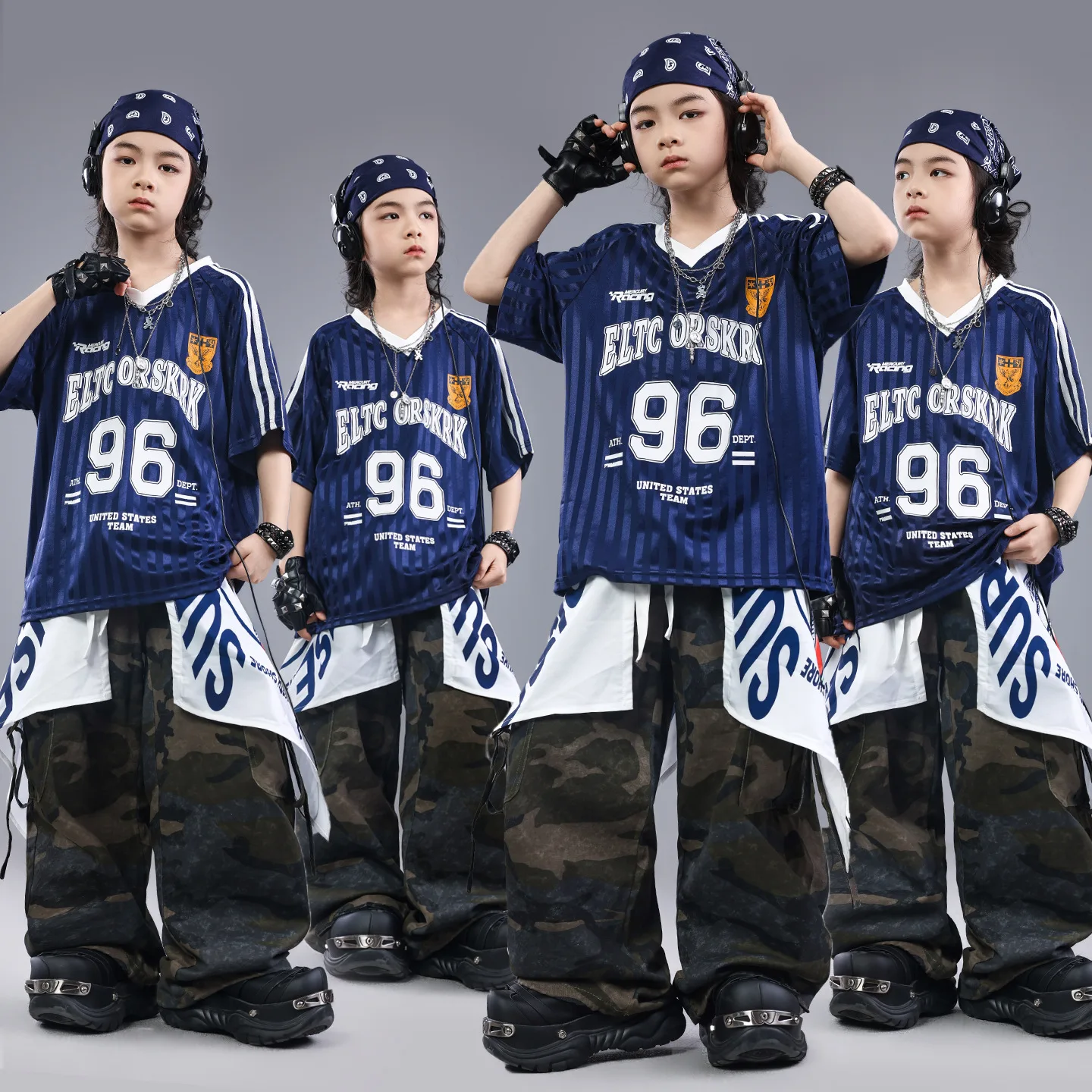 Фото Костюм для хип-хопа для мальчиков: свободная футболка, камуфляжные джинсы-карго, одежда для выступлений в стиле драм-кит, уличные танцевальные костюмы, одежда для джазовых танцев для детей №1