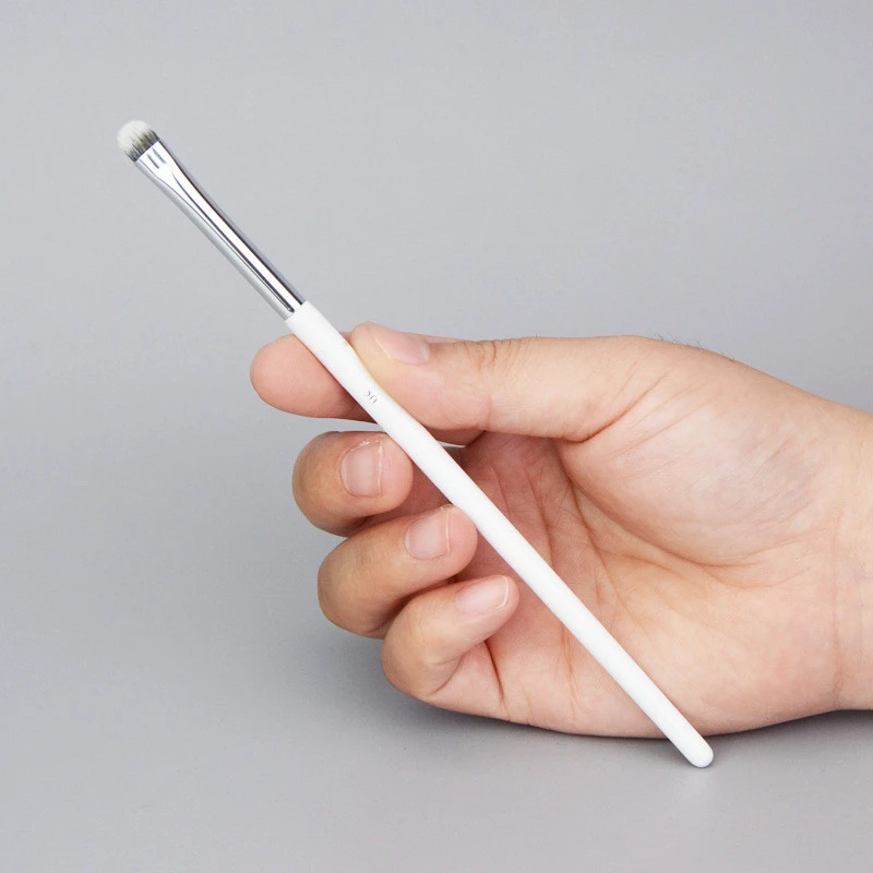 

Mini Precision Pointed Eye Shadow Brush Professional Soft Fur Eye Brow Eyeliner Nasal Shadow Contour Beauty Cosmetic Brush Tools