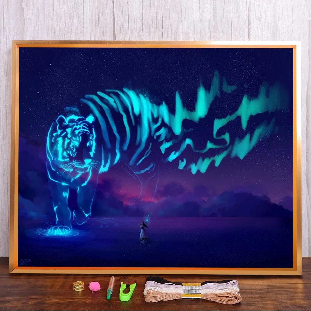 

Fluorescent Tiger Pre-Printed 11CT Cross-Stitch Embroidery Kit DMC Threads Hobby Painting Handicraft Knitting Package Design