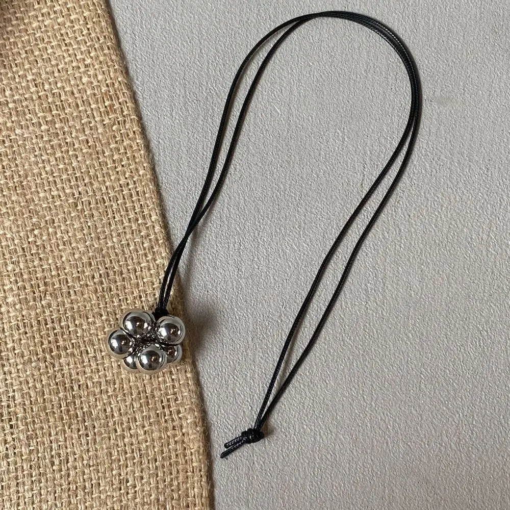 Серебряное ожерелье-цепочка для свитера |